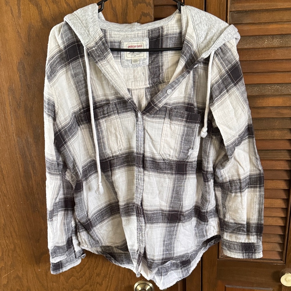 American Eagle Outfitters Hooded Plaid Button-Up Shirt - White & Black